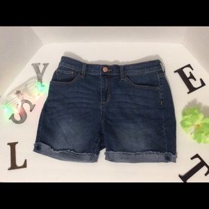 💙OLD NAVY denim blue shorts💙